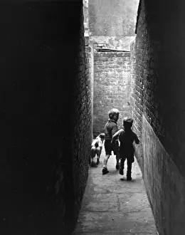 Contrast Prints: Urban Children