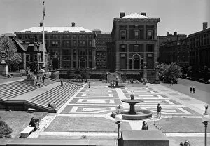 Urban scene with fountain on square