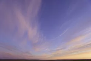 Images Dated 26th June 2006: USA, Alaska, North Slope, cirrus clouds at dawn, low angle view