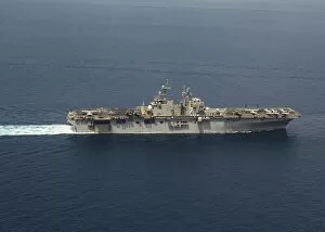 Images Dated 13th June 2018: USS Iwo Jima