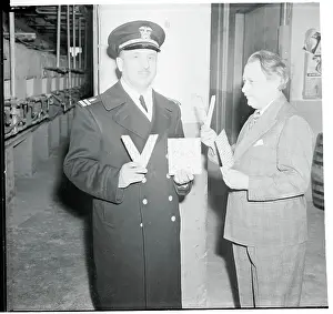 V-Shaped Matzohs For WWII Victory