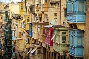 Dado Daniela Travel Photography Gallery: Valletta Windows