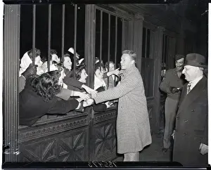Late Prints: Van Johnson Being Greeted By Fans