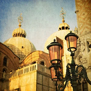 Images Dated 13th March 2014: Venetian architecture