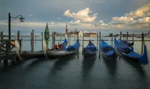 Images Dated 10th October 2016: Venice Gondolas