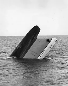 Historical Central Press Art Prints Gallery: Vessel Sinks