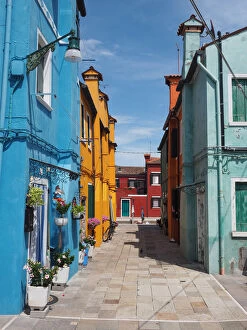 Images Dated 29th June 2015: Vibrant colors of Burano