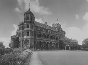 Cultivated Plants Prints: Viceroy's Residence
