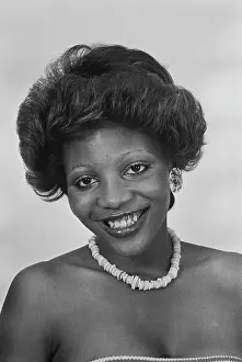 Perm Rod Set Prints: Vicki Abercombie - Soul Train Dancer