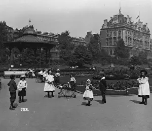 Victoria Gardens