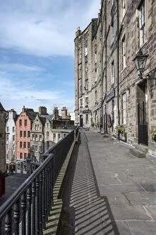 Images Dated 5th July 2015: Victoria Terrace, Edinburgh