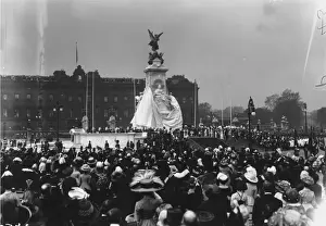 Victorias Statue