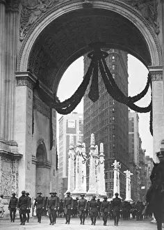 Parade Prints: The Victory Arch