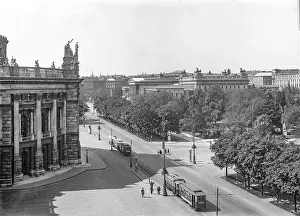Vienna Ringstrasse with Burgtheater