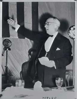 Peoria Prints: Side View of Alfred Smith Speaking
