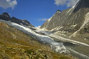 Images Dated 10th September 2009: View across the Anen Glacier and the Lang Glacier to the Loetschenluecke mountain pass