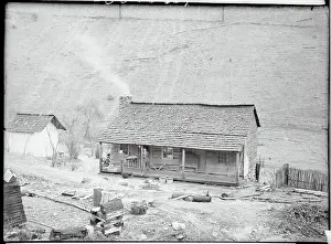 Tennessee Prints: View of Barn As Home