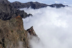View from the caldera rim over a sea of clouds in the Caldera de Taburiente National Park, La Palma, Canary Islands