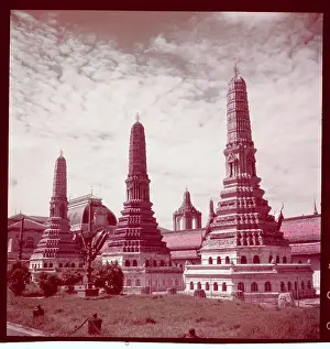 Bangkok Prints: View of Emerald Temple
