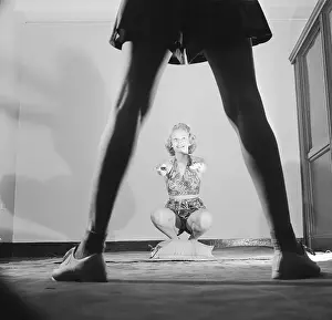 View Of Knee Bend Variation Thru Legs