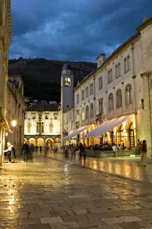 Images Dated 26th September 2008: View of Luza Square in Dubrovnik, Croatia