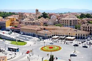 Images Dated 28th July 2015: View on the Plaza de la Artilleria, Segovia, Spain