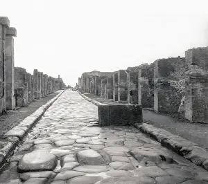 Pompeii Prints: View of Pompeii Street