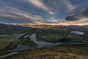 Images Dated 4th December 2015: view of Queenstown, New Zealand