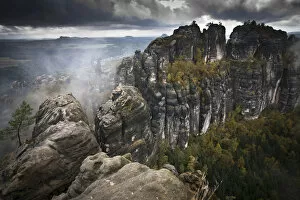Images Dated 8th October 2011: View from Schrammstein lookout point, Elbe Sandstone Mountains, Saxony, Germany