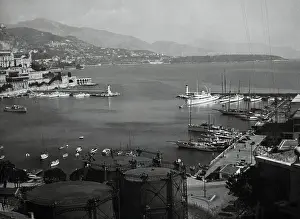 Monaco Prints: View of Ships Alongside Sea