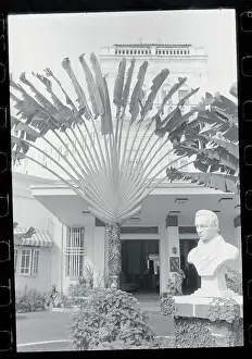 Front View of Singapore's Raffles Hotel