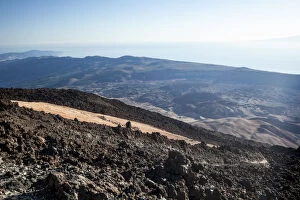 Images Dated 23rd December 2012: View of Tenerife coastline from Mount Teide summit