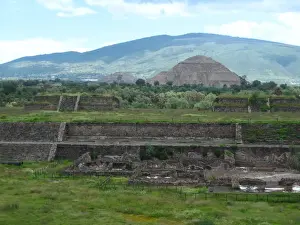 Pyramid Prints: View of Teotihuacan