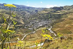 View of the town of Alausi, start the Andean railway Nariz del Diablo, Alausi, Chimborazo Province, Ecuador