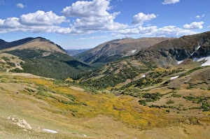 Images Dated 27th September 2011: View from the Trail Ridge Road, Rocky Mountain National Park, Colorado, USA