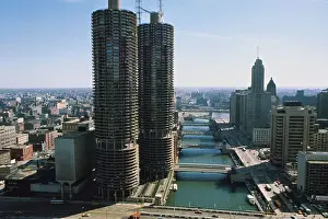 View of the Twin Towers in Chicago