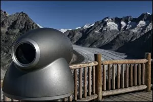 Images Dated 13th August 2016: Viewpoint at Aletsch glacier, Valais, Switzerland