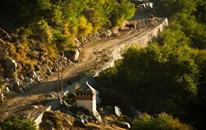 Images Dated 22nd May 2016: Village road in countryside of china