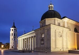 Images Dated 25th September 2014: Vilnius Cathedral Basilica at evening