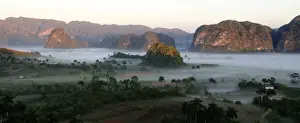 Valle De Vinales Prints: Vinales Valley