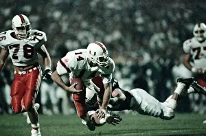 Tempe Prints: Vinnie Testaverde and Shane Conlan in Football Action