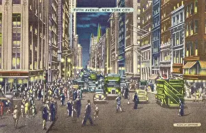 Vintage souvenir postcard, Fifth Avenue, NYC, New York, ca 1944