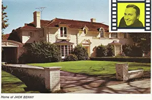 Vintage souvenir postcard of Jack Benny's Hollywood Home, Homes of the Stars series, 1977