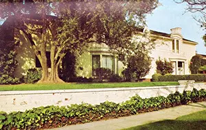 Vintage souvenir postcard, Paul Newman's Home, ca 1967