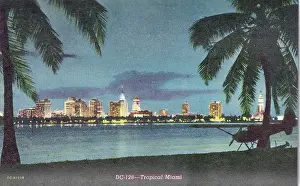 Vintage souvenir postcard, Tropical Miami, Florida, ca 1945