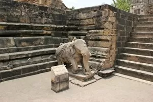 Khajuraho Gallery: Visvanath Temple entrance at Khajuraho