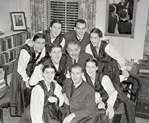 Baron Prints: Von Trapp Family Singing Together