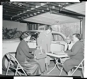 Voters in Olympia Voting