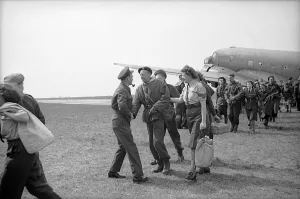 Returning Home Prints: WAAF Welcome