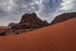 Images Dated 3rd October 2015: Wadi Rum desert landscape at sunruse, Jordan